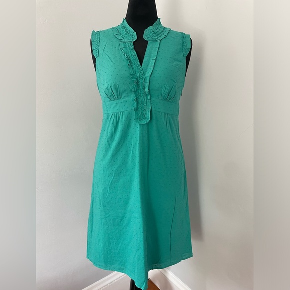 LOFT Dresses & Skirts - LOFT - Sleeveless Turquoise Dress - Size 10 - EUC